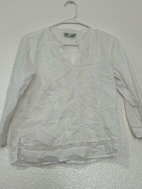 Women's White Embroidered Tunic Top